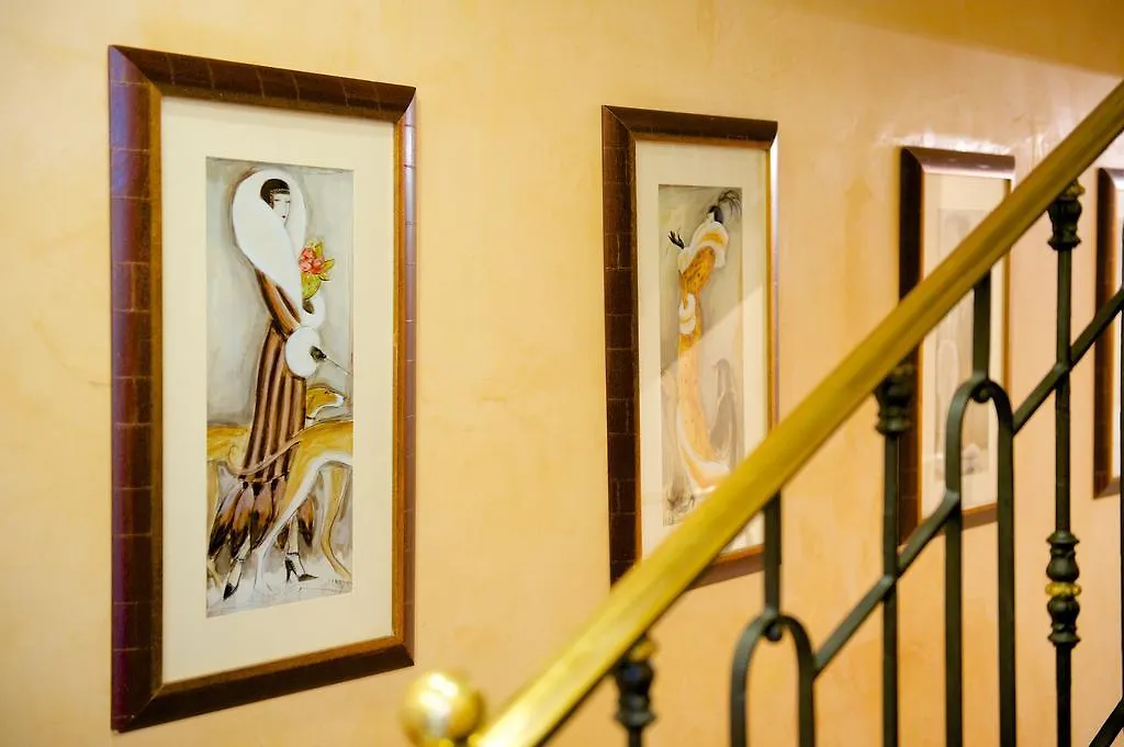Hotel Mercure Milano Centro  Milan