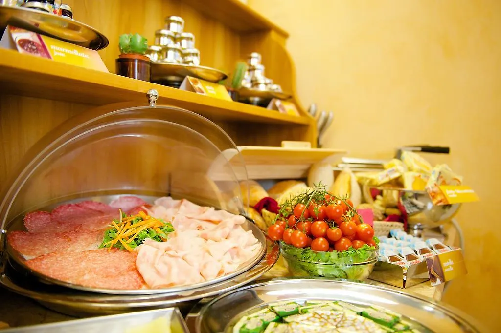 Hotel Mercure Milano Centro 4*, Milan Italie